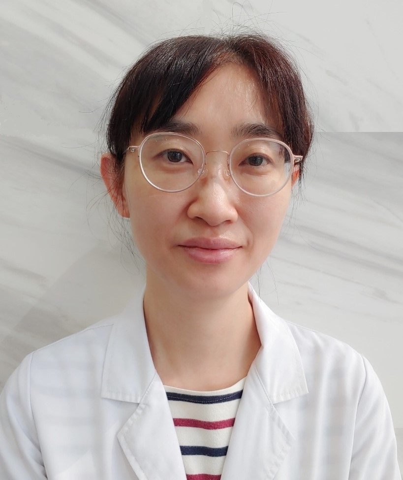 엄지연 신장내과 과장 사진